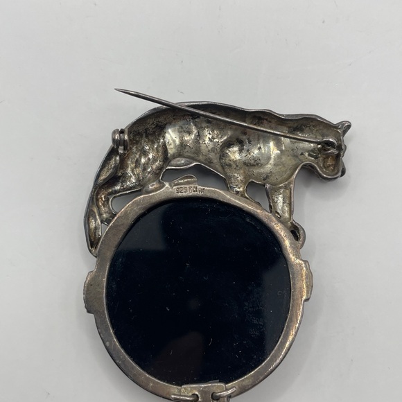 Silver Panther Brooch with Black Stone - Picture 6 of 7